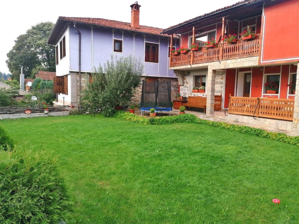 Радкината Къща Hotel Koprivshtitsa Exterior photo