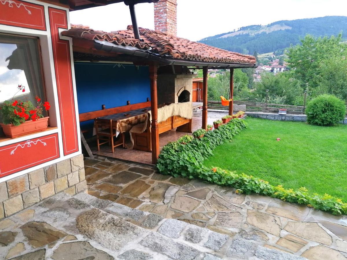 Радкината Къща Hotel Koprivshtitsa Exterior photo
