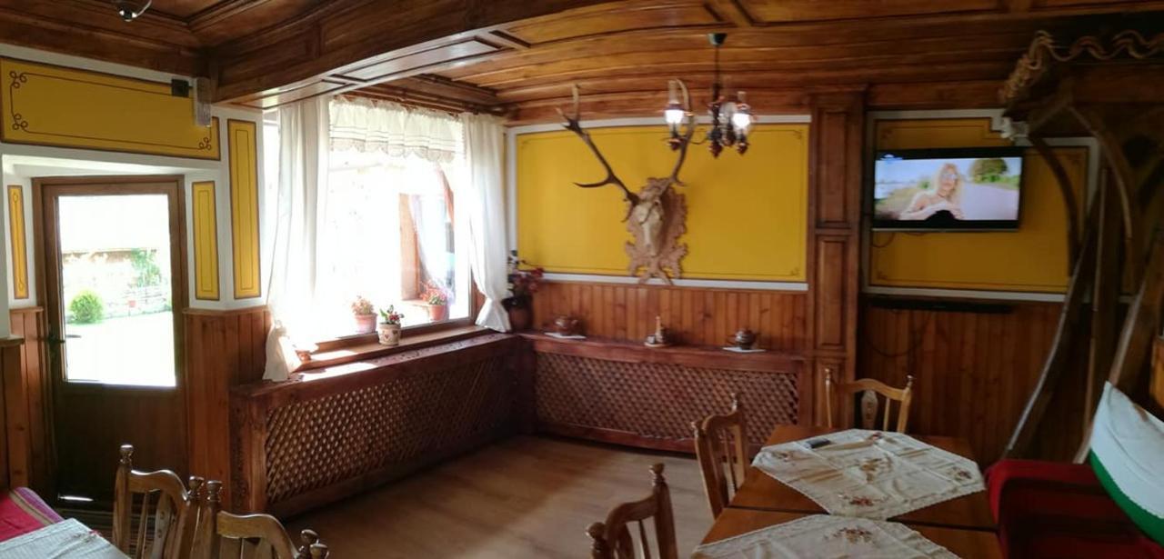 Радкината Къща Hotel Koprivshtitsa Exterior photo