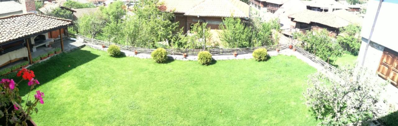 Радкината Къща Hotel Koprivshtitsa Exterior photo