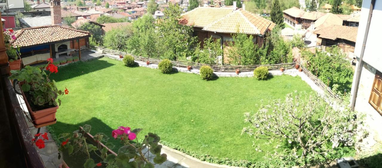 Радкината Къща Hotel Koprivshtitsa Exterior photo